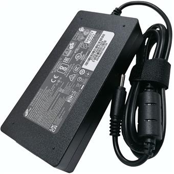 Napájecí adaptér orig. GIGABYTE 150W 20V