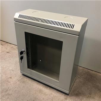 10" rack jednodílný 9U/140 DATACOM Šedý Skl. dv.